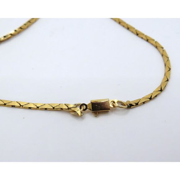 Vintage Gold Tone Beaded Necklace with Flat Herringbone Chain and Box Clasp - Picture 9 of 11